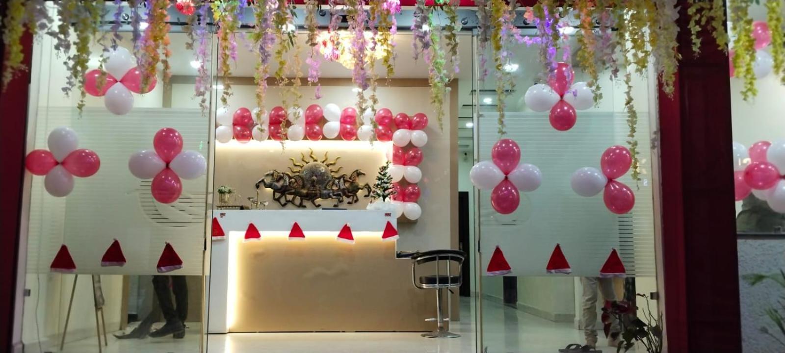 Hotel Golden Bliss Бопал Екстериор снимка